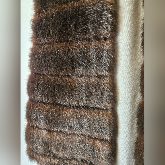 Harvey Faircloth Faux Fur Mink Vest Size 2 - Picture 4 of 11